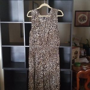 Erika leopard print dress XL